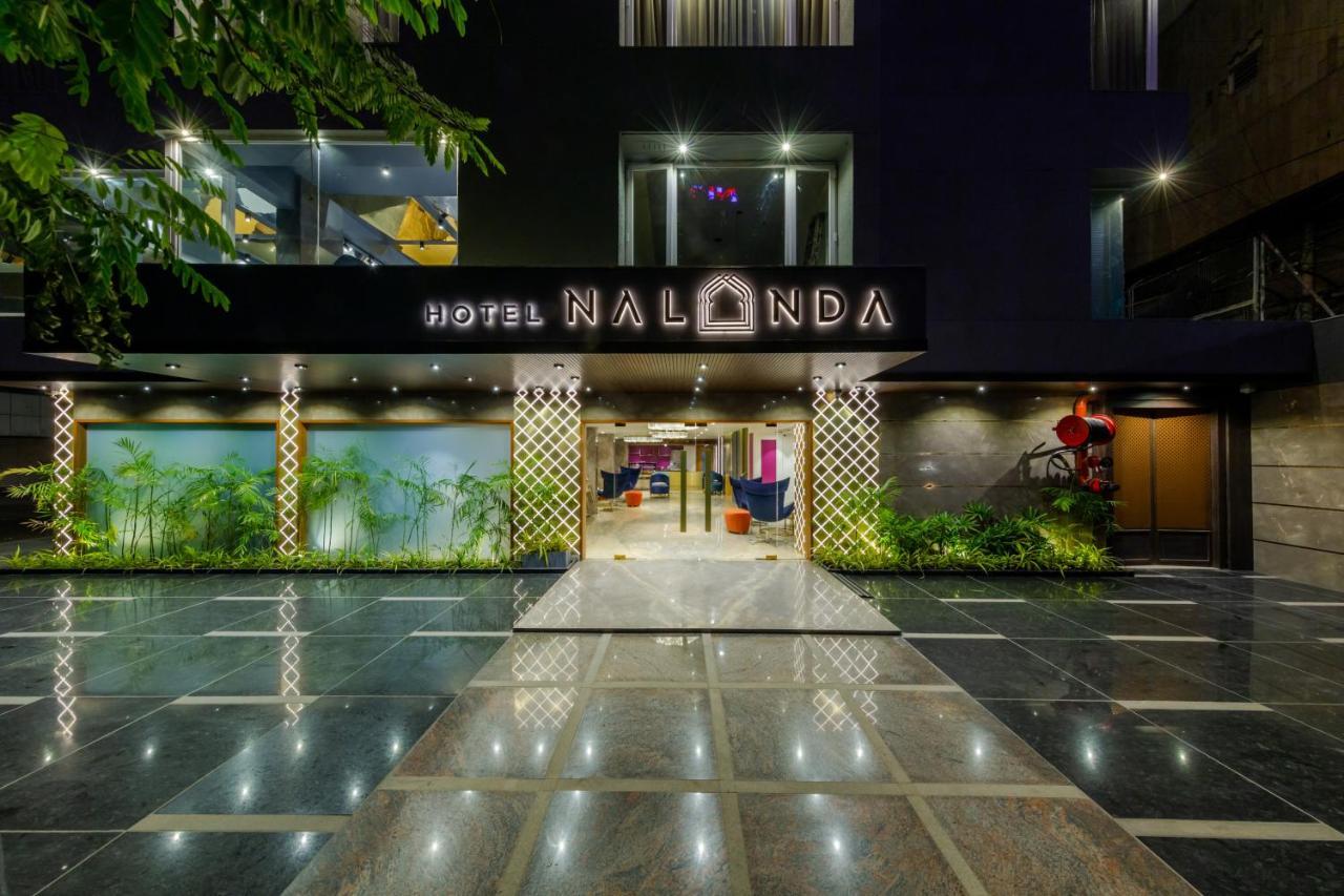 אחמדאבאד Hotel Nalanda מראה חיצוני תמונה